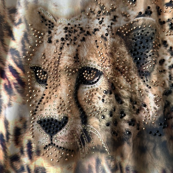 Rhinestone Leopard T-Shirt - Picture 3 of 5